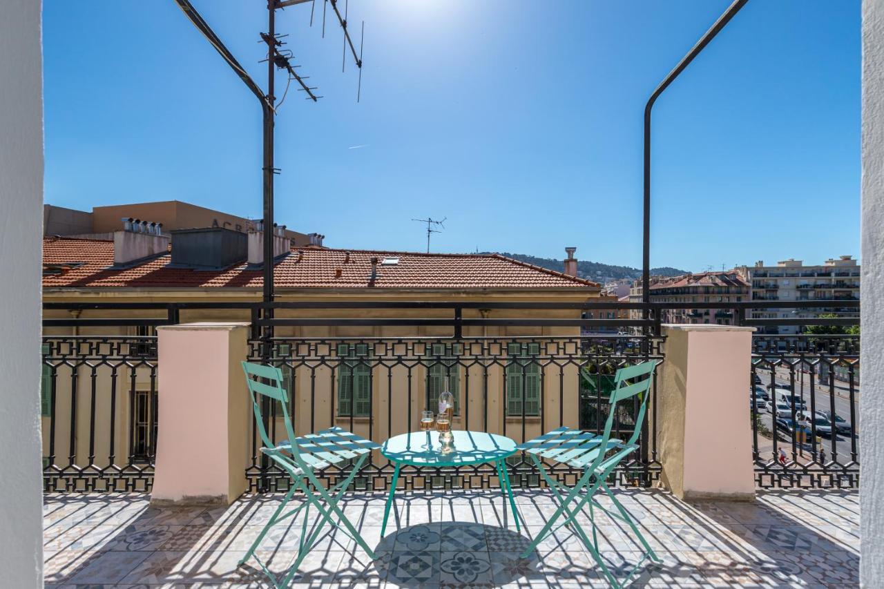 Squared Head-Apartment With Terrace In ニース エクステリア 写真