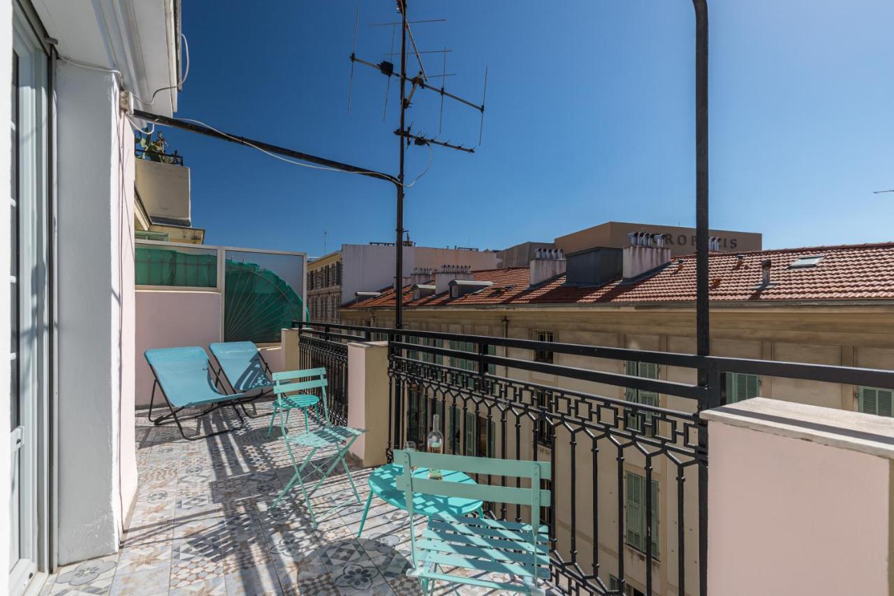 Squared Head-Apartment With Terrace In ニース エクステリア 写真