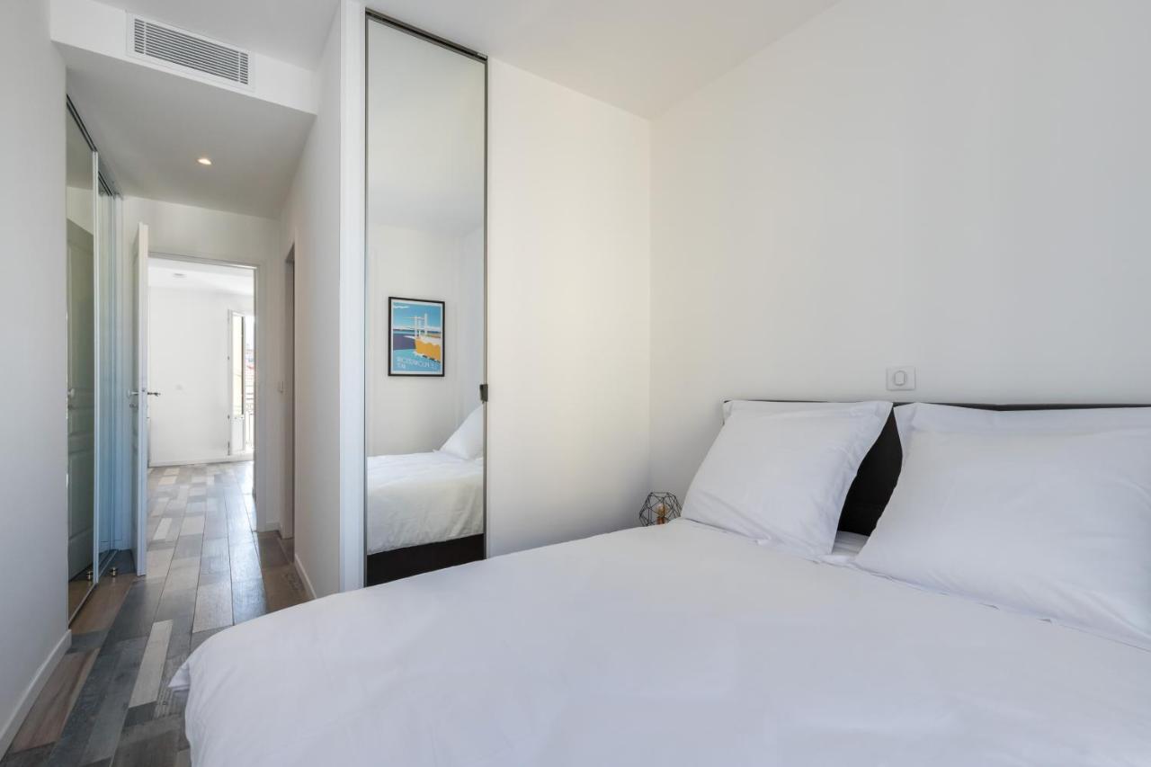 Squared Head-Apartment With Terrace In ニース エクステリア 写真